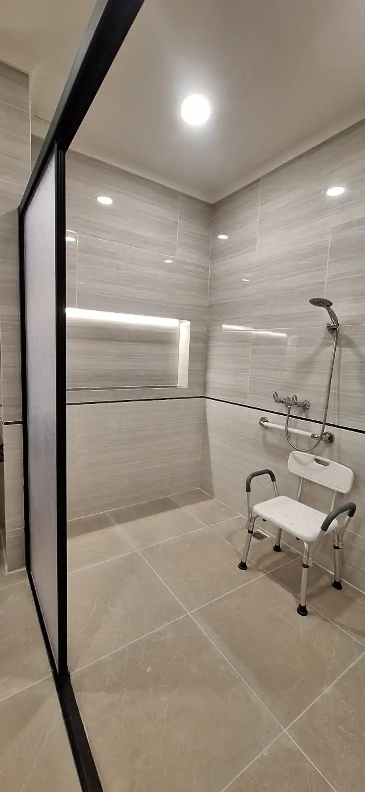 Bathroom Renovation & Interior Refurbishment — 6